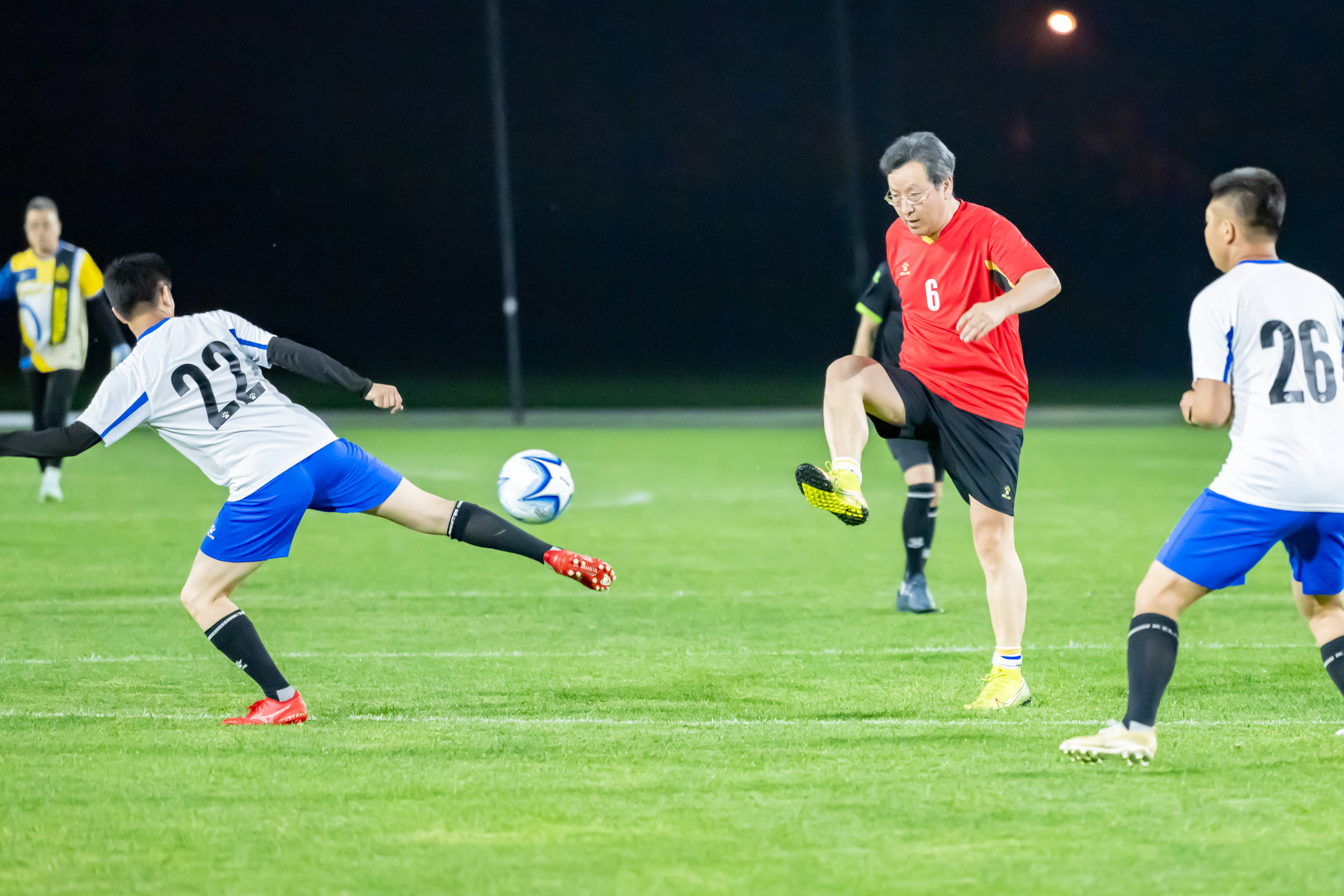 识和篮板保 识和篮板保