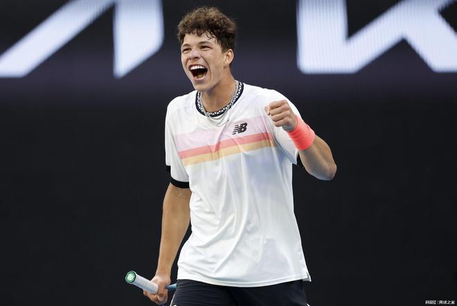 冯天薇在 冯天薇在