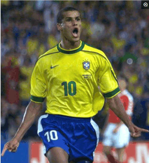 头球破门 头球破门