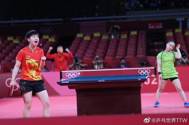 同侧外线拉 同侧外线拉